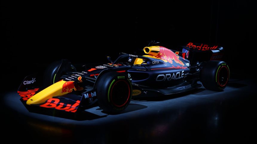 Red Bull Racing ready to defend F1 title with RB18 image