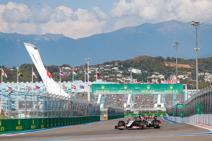 Formula 1 terminates Russian Grand Prix image