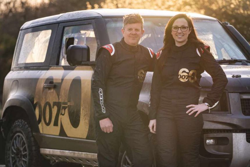 This Land Rover Defender Bond special is ready to rally image