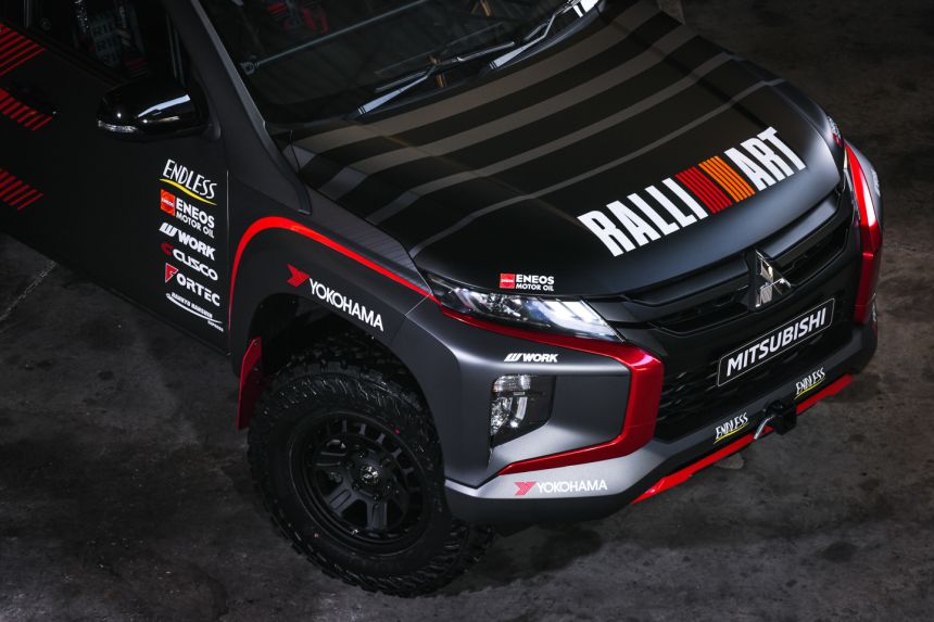 Mitsubishi enters Asia Cross Country Rally with Dakar legend image