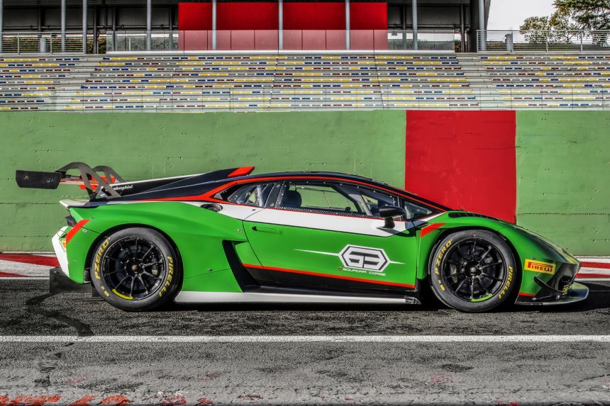 2022 Lamborghini Huracan GT3 EVO2 revealed with full carbon body image