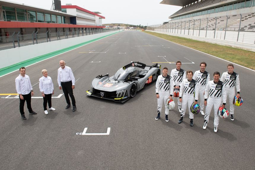 Peugeot unveils wingless 9X8 Hypercar image