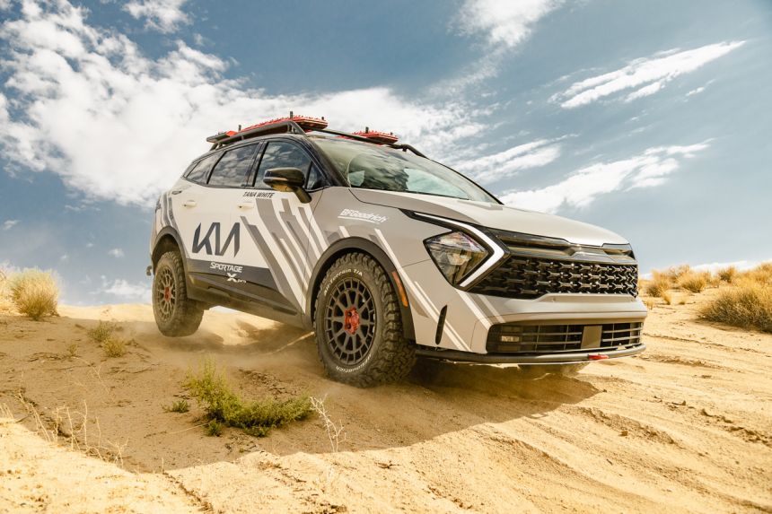 Badass Kia Sportage is ready for the 2022 Rebelle Rally image