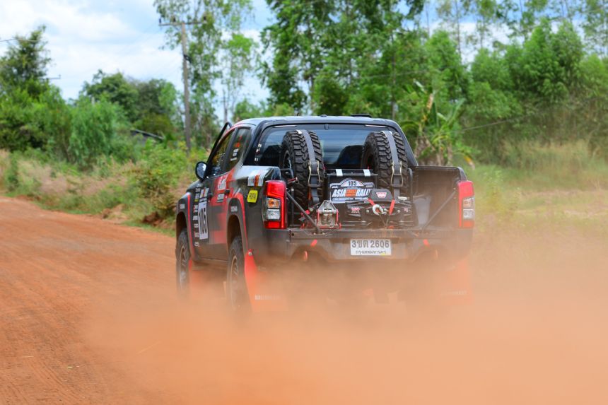 Mitsubishi relaunches Ralliart team; leads 2022 AXCR after 2 days image