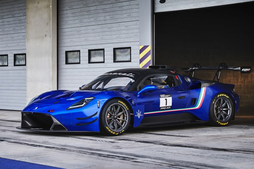 Maserati MC20 GT2 is ready to go racing image