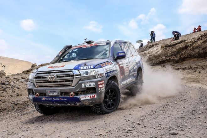 Toyota Hilux conquers the grueling 2019 Dakar Rally image