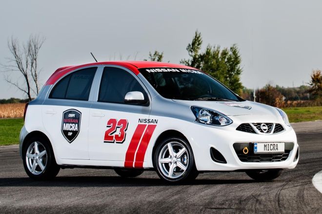 Nissan revs up for 2019 motorsport season image