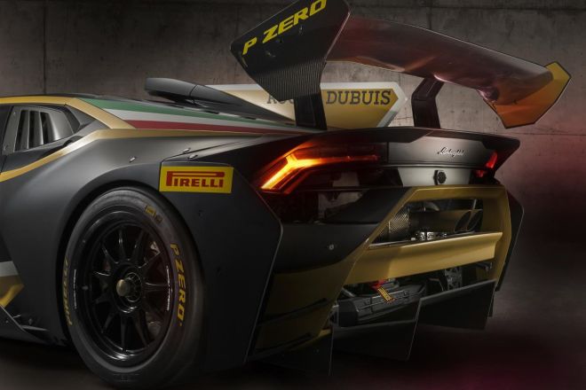 Lamborghini creates limited edition Huracan Super Trofeo image