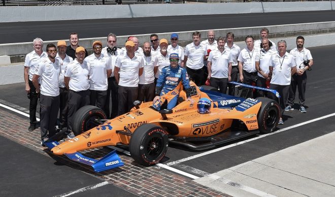 F1 champ Fernando Alonso did not qualify for the Indy 500 image