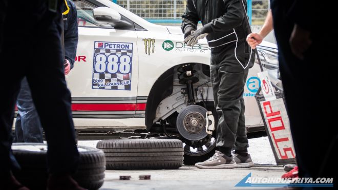 We raced for 12 hours on Philippine Independence Day and loved it image