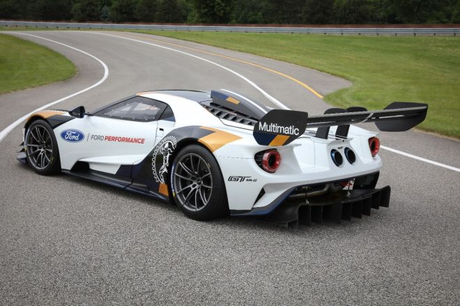 Ford GT MkII is strictly for the race track image