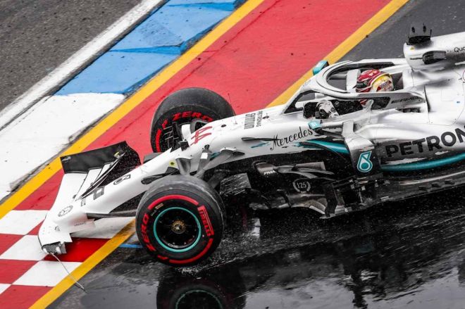 Netflix just filmed Mercedes-AMG with the pants down at the German GP image