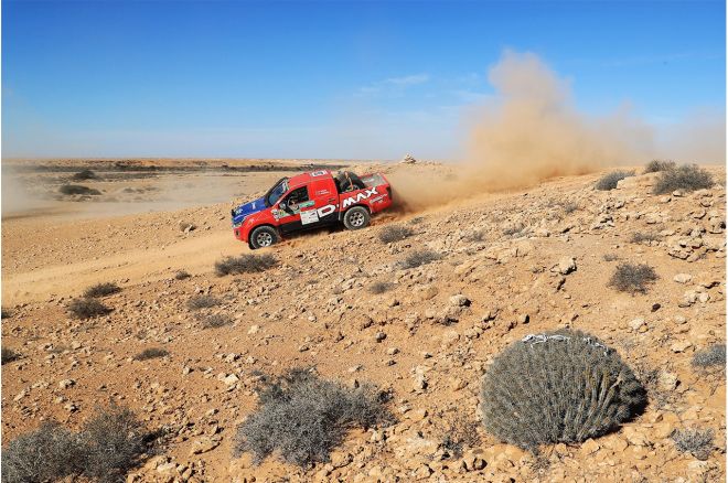 Bone-stock Isuzu D-Max takes class win in 6,000 km race image
