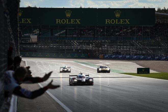 Toyota 1-2 finish at 2019 Silverstone following 2018 DQ image
