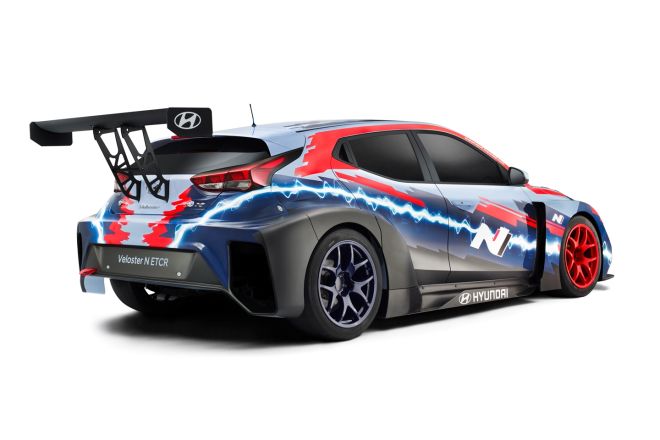Hyundai turns the Veloster N into an electric race car image