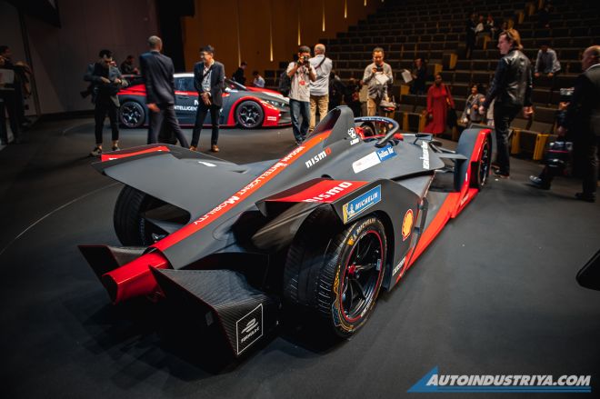 Nissan&rsquo;s Formula E car now has a kimono-inspired livery image