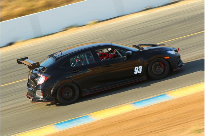 You need a racing license to drive this Php 4.5M Civic Type R race car image