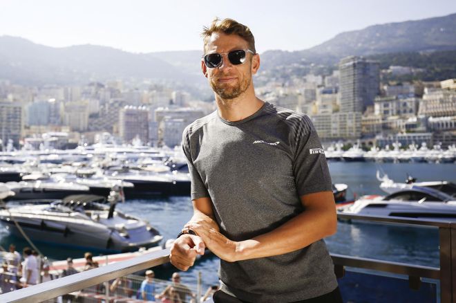 Jenson Button to race for McLaren... online image