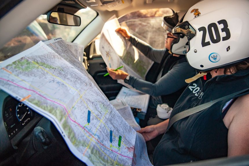 A bone-stock Ford Bronco Sport just won a 1,931-km desert rally image