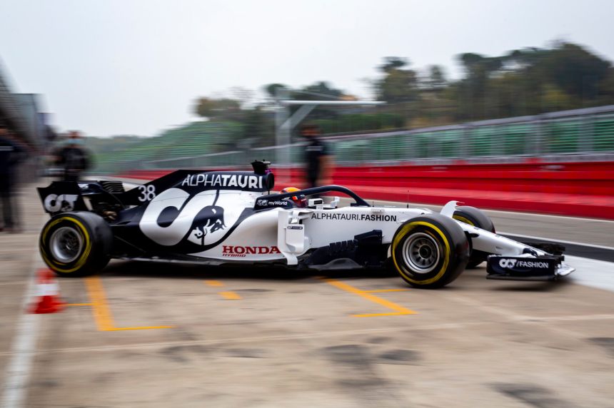 Yuki Tsunoda becomes first Japanese driver to race in F1 since 2014 image