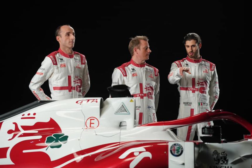 Like AlphaTauri, Alfa Romeo flips colors for 2021 C41 race car image