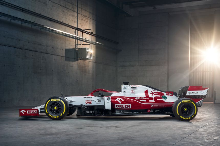 Like AlphaTauri, Alfa Romeo flips colors for 2021 C41 race car image