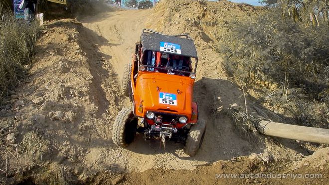 2004 Caltex Delo Sports National 4x4 Extreme Series 1st Leg image