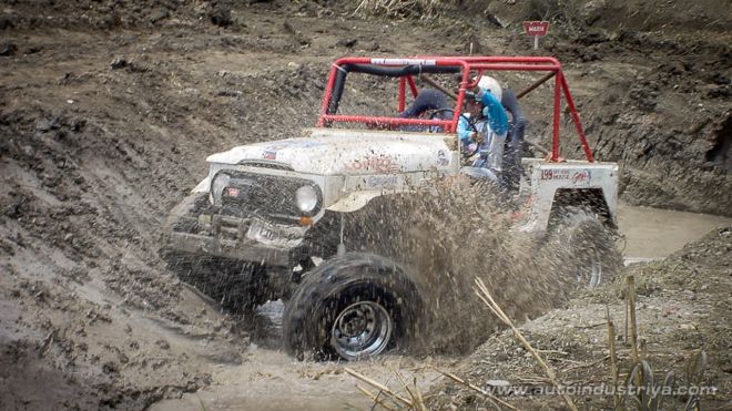 2004 Caltex Delo Sports National 4x4 Extreme Series 2nd Leg image