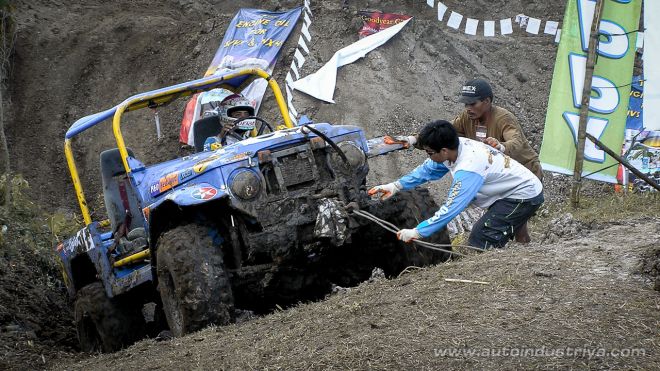 2004 Caltex Delo Sports National 4x4 Extreme Series 3rd Leg image