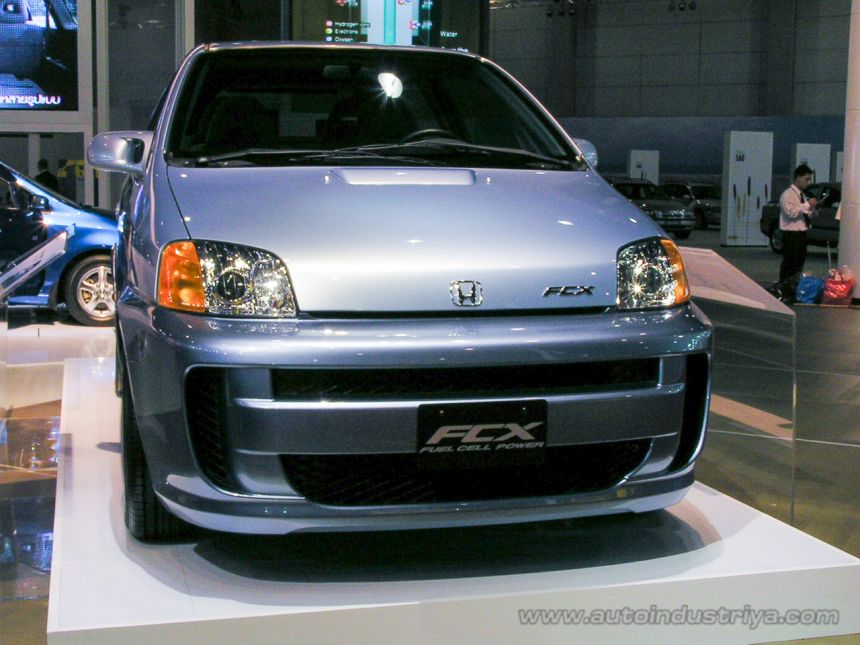2004 Bangkok International Motor Show image