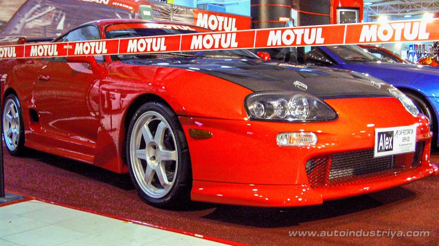 2004 Custom Car and Sport Truck Show image