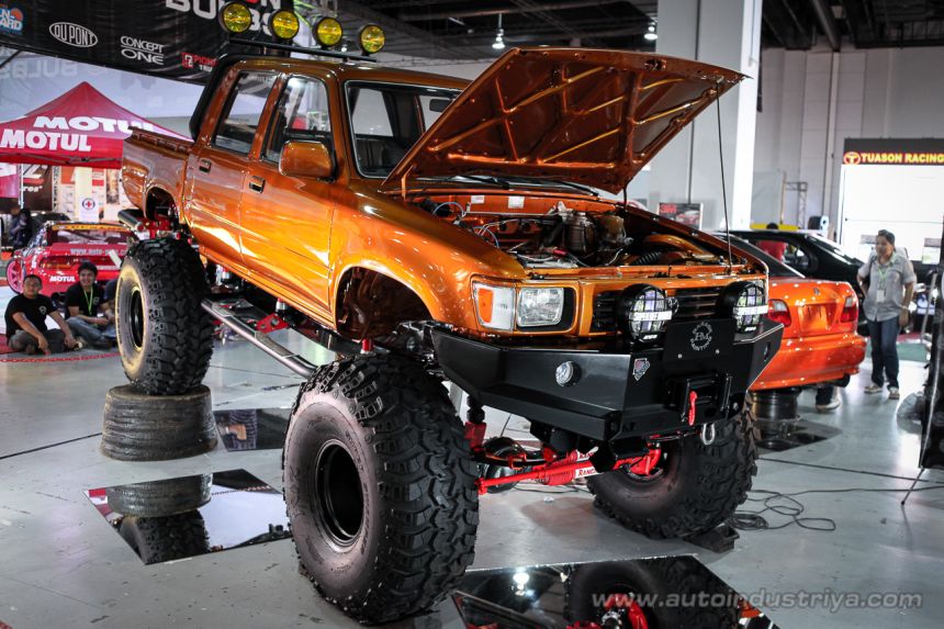 2010 Manila Auto Salon: Rocking custom and tuning cars image