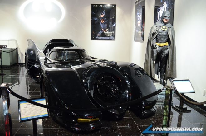 Petersen Musuem: A Journey Through Automobile History image