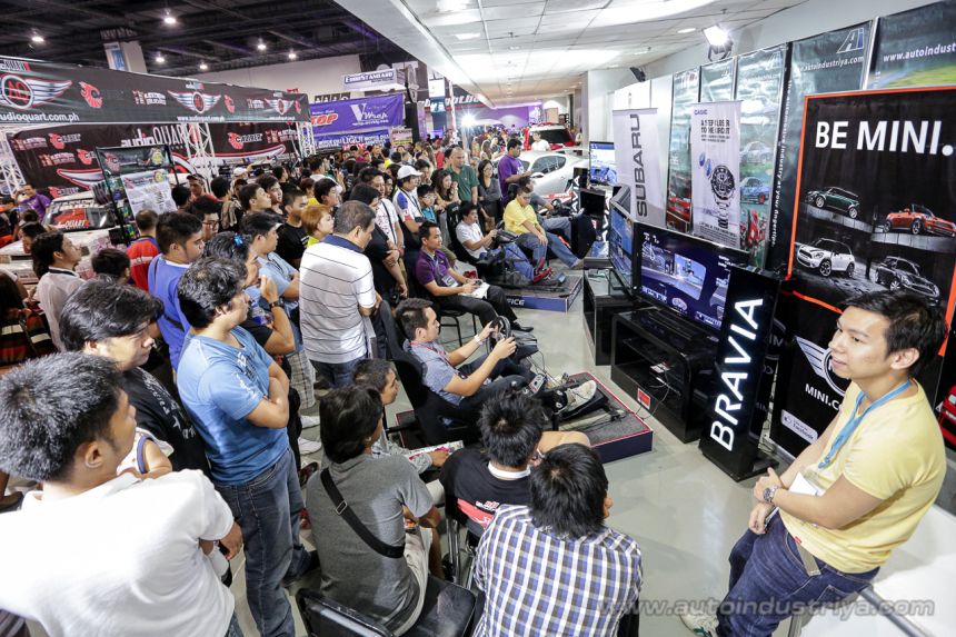 2012 Manila Auto Salon sizzles it up at SMX image