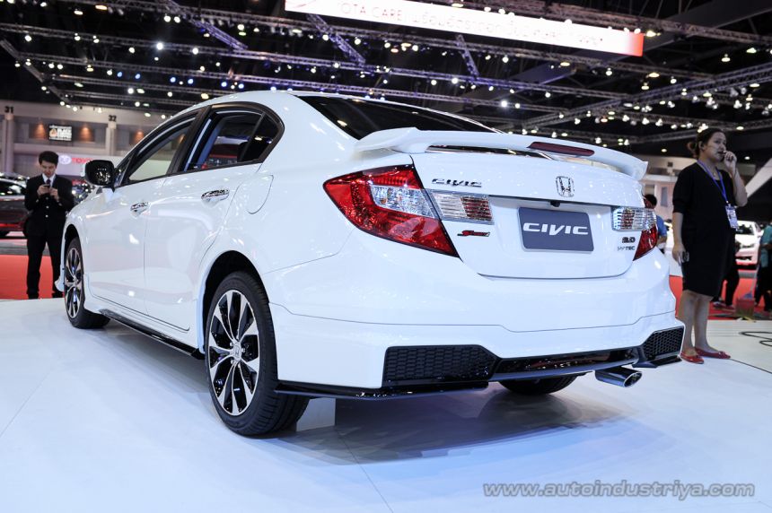 Bangkok 2014: Updated 2014 Honda Civic revealed image