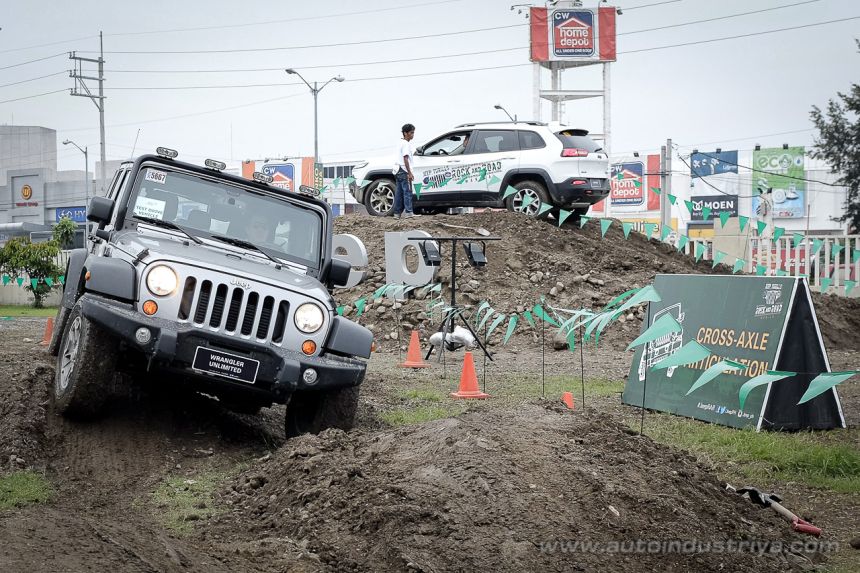 2014 Philippine International Motor Show image