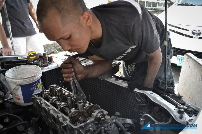 Putol: the one-handed mechanic of Evangelista image