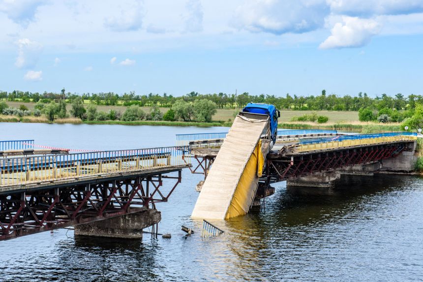 Driving in an Earthquake: the Do's, Dont's, and Everything In Between image