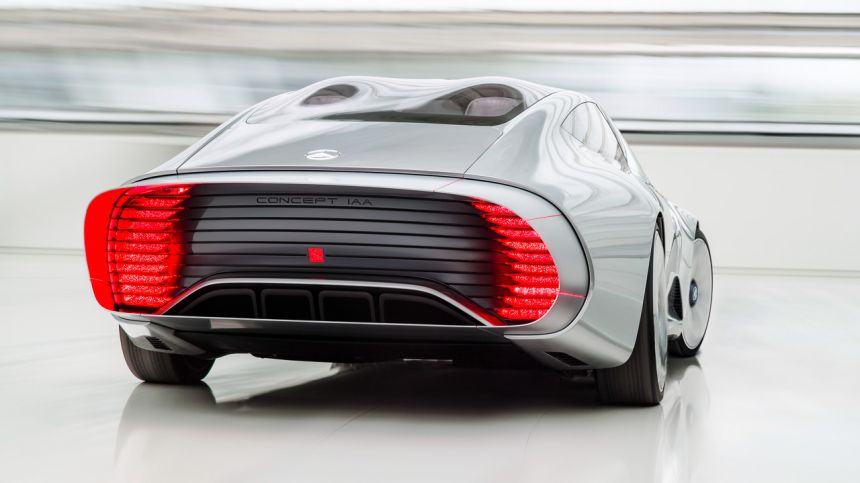 Frankfurt 2015: Mercedes-Benz Concept IAA is an aerodynamic showoff image