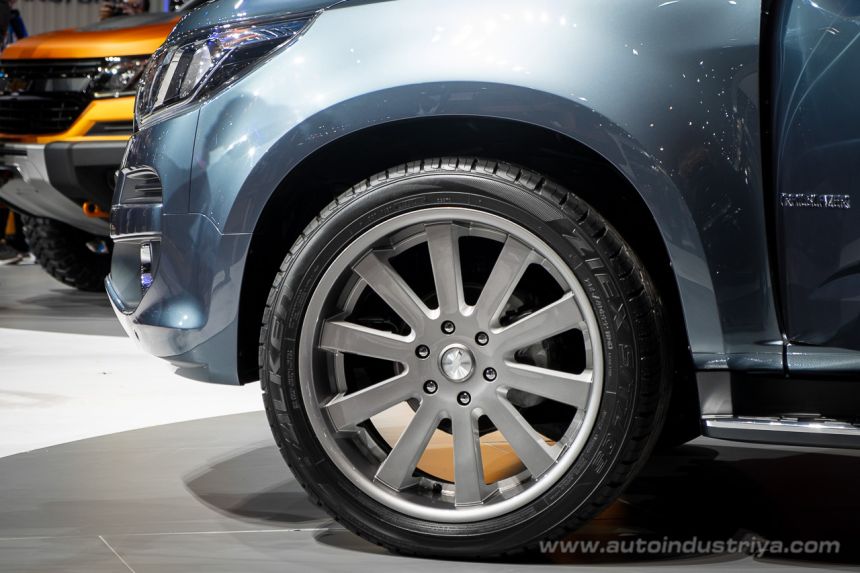 Bangkok 2016: Chevrolet reveals redesigned Trailblazer Premier image