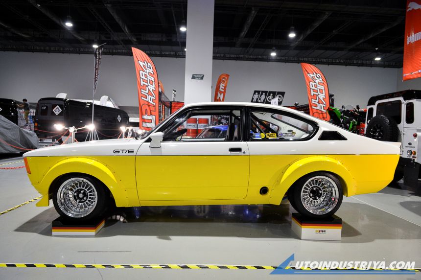 East Meets West at the 2016 Trans Sport Show image