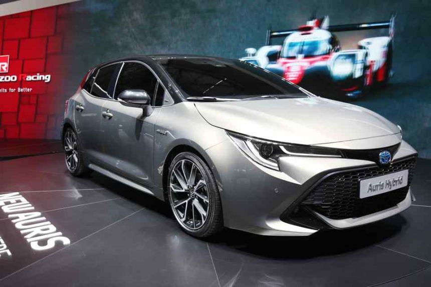 Geneva 2018: All-new Toyota Auris previews next-gen Corolla image