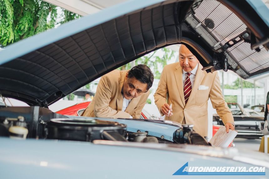 Timeless Beauty: The Cars of the Fullerton Concours D' Elegance in Singapore image