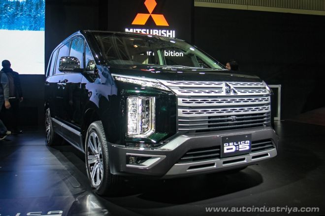 What the all-new Mitsubishi Delica D:5 is like image