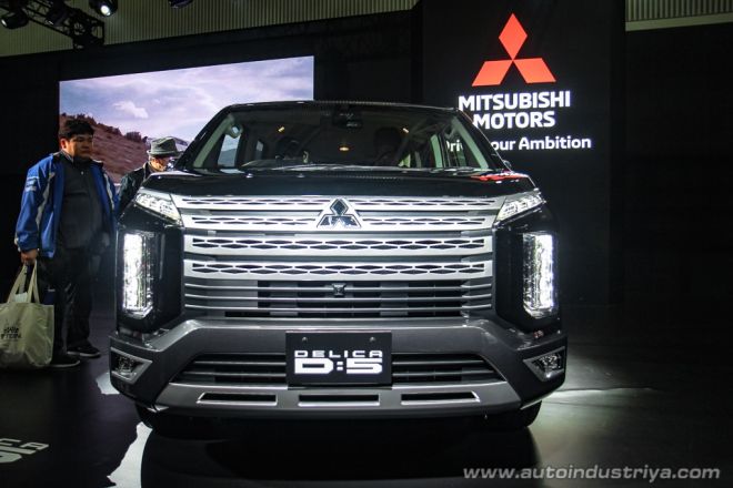 What the all-new Mitsubishi Delica D:5 is like image