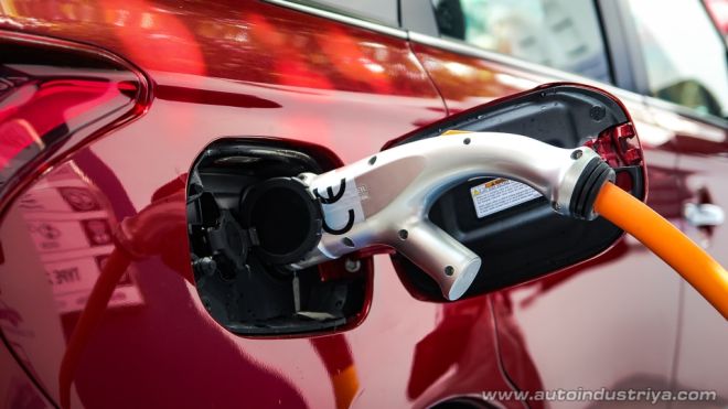 New Senate Bill could address lack of EV infrastructure in the country image