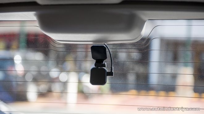 Blaupunkt now has a dashcam that does it all image