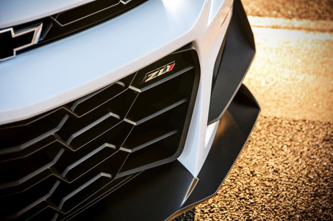 Chevy Camaro ZL1 1LE image
