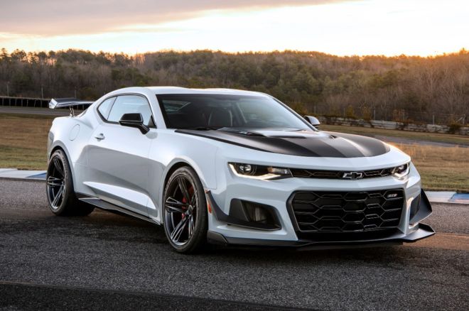 Chevy Camaro ZL1 1LE image