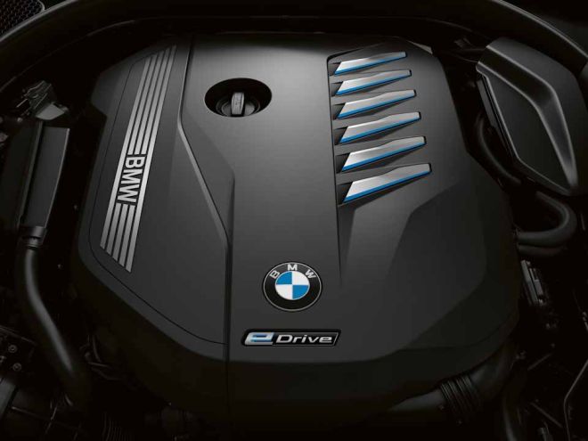 2020 BMW 745e goes green, gets up to 47 km/l image